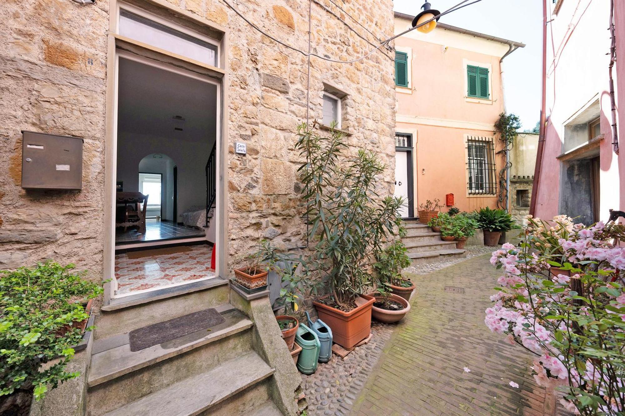 Casa Isoletta Area Cinque Terre Apartment Levanto Exterior photo